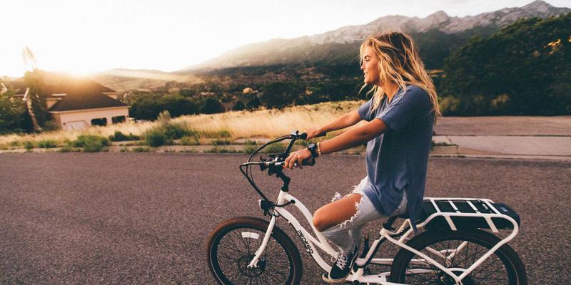 普拉提如何守护脊柱健康？针对颈椎病与腰椎间盘突出的专业训练方案解析