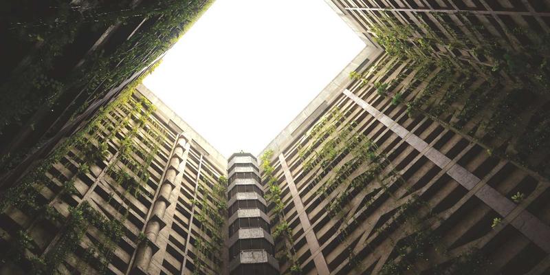 立信普拉提私教指南：泡沫轴、普拉提环与弹力绳的协同增效康复训练方案